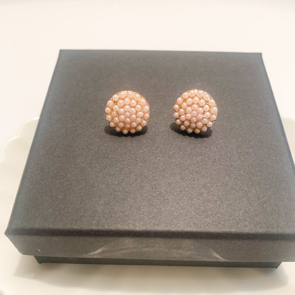 NEW - 14K Gold Pearl Pave Stud Earrings - Picture 8 of 11